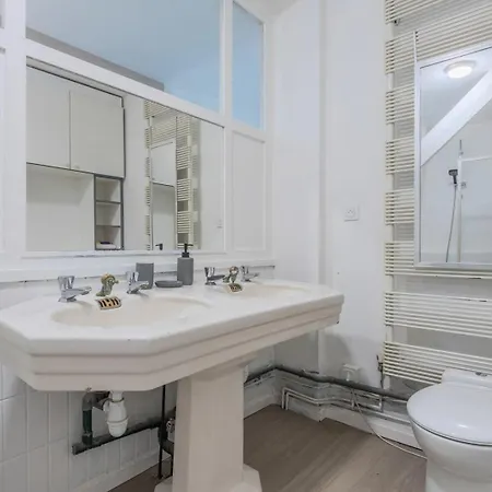 Apartamento 1 Bedroom Near Shops & Metro *